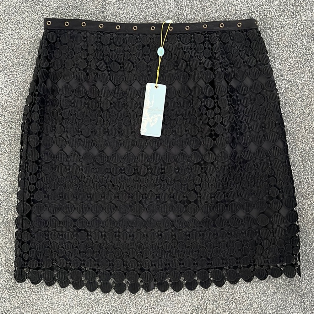 Tracy Reese New York Vintage Mini Skirt with Grommets / Lace Overlay - Size 10